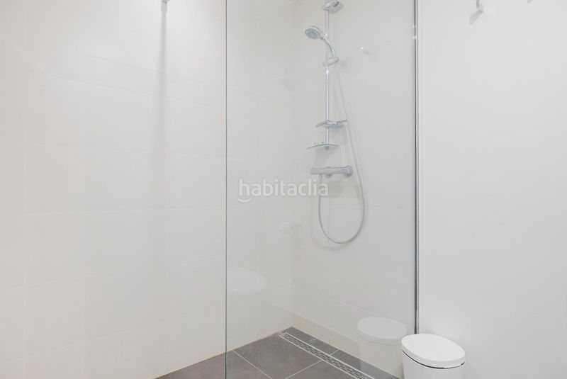 Foto 4a6d53f2-e23d-4f51-a962-2cc0e46bf8b8. Casa adossada amb aparcament piscina a La Quinta Benahavís