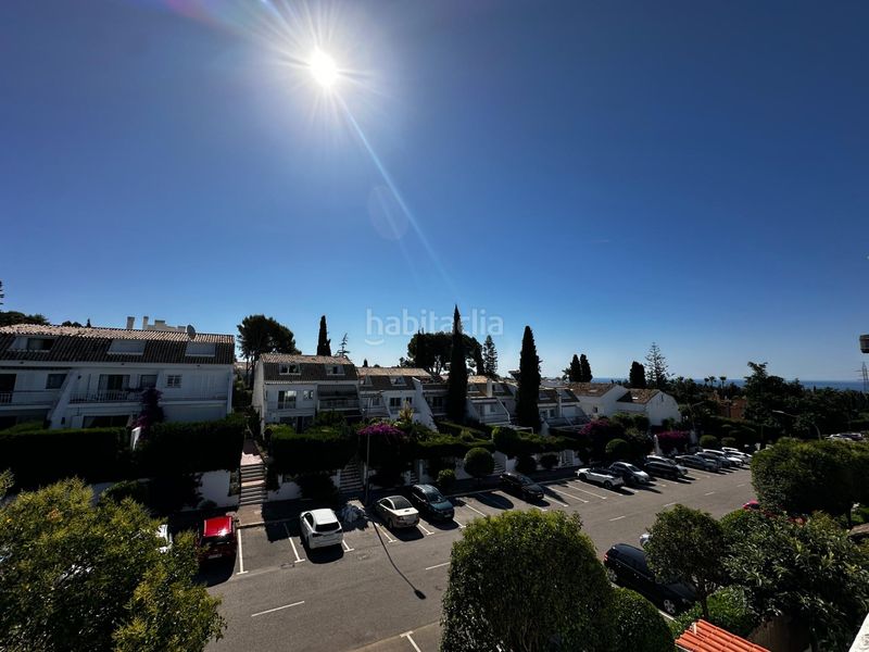 Foto a656654f-8641-4d60-a334-3e41f81d532a. Casa adossada amb piscina a Nagüeles Alto Marbella