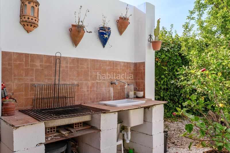 Foto 6340521e-05ec-414e-8a25-380ebbee74b6. Casa amb aparcament piscina a Las Lomas Estepona