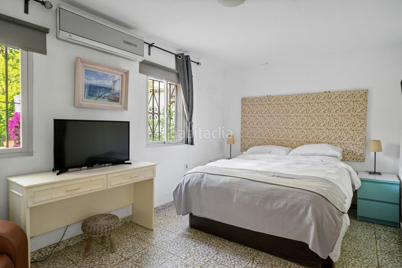 Foto d96435af-1851-4bbb-9843-2b96aafd2f96. Casa amb aparcament piscina a Las Lomas Estepona