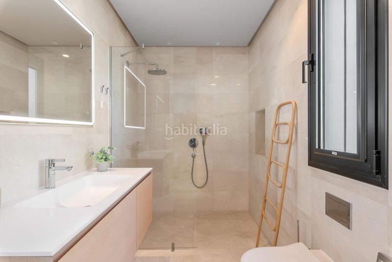 Foto 427f186b-462f-491e-b7d4-f2d31cc50228. Chalet villa paraíso villa contemporánea de lujo con vistas panorámicas al mar, golf y montaña en Estepona