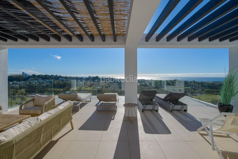 Foto 537658e1-d323-475e-84d8-59ebe0c64de6. Chalet villa paraíso villa contemporánea de lujo con vistas panorámicas al mar, golf y montaña en Estepona