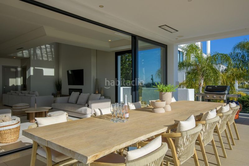 Foto 5b487811-a908-4c44-977e-9613549814a8. Chalet villa paraíso villa contemporánea de lujo con vistas panorámicas al mar, golf y montaña en Estepona