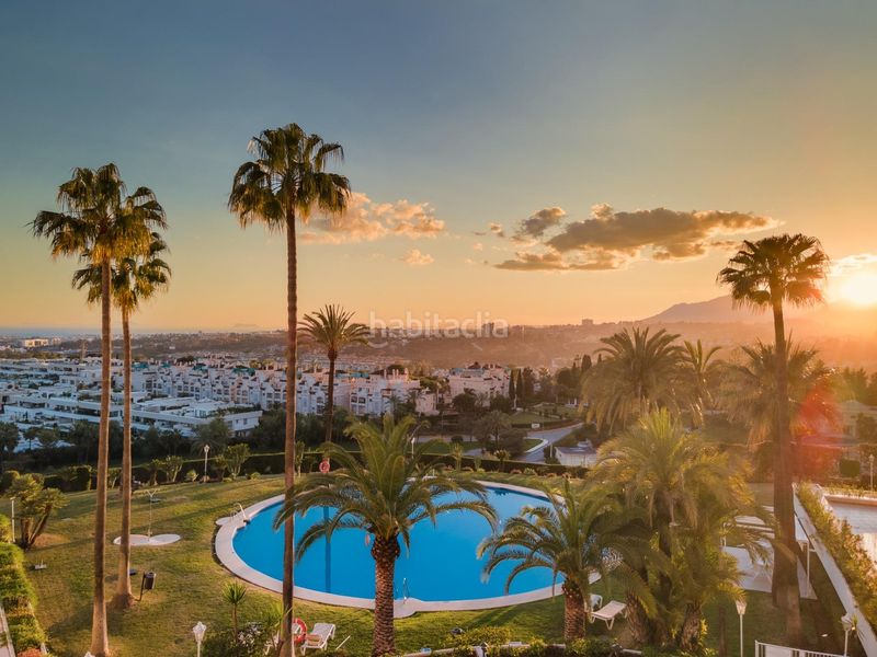 Foto 3d25735e-476e-4e58-9039-e6352b0a3c34. Apartament amb piscina a lomas de Marbella club Marbella