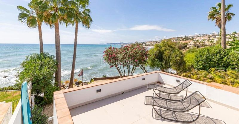 Foto a10d4893-d409-427a-8829-a78b168028e8. Xalet amb aparcament piscina a Bahía Dorada Estepona