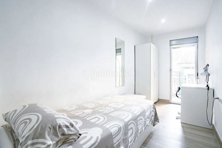 Foto a2839e69-362f-4f31-9869-16b9d2409669. Edifici a camí del cabanyal 66c a La Carrasca Valencia