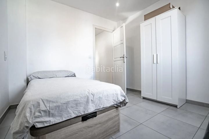 Foto d8833601-5637-4b92-b838-d26bd7e4b4e6. Edifici a camí del cabanyal 66c a La Carrasca Valencia