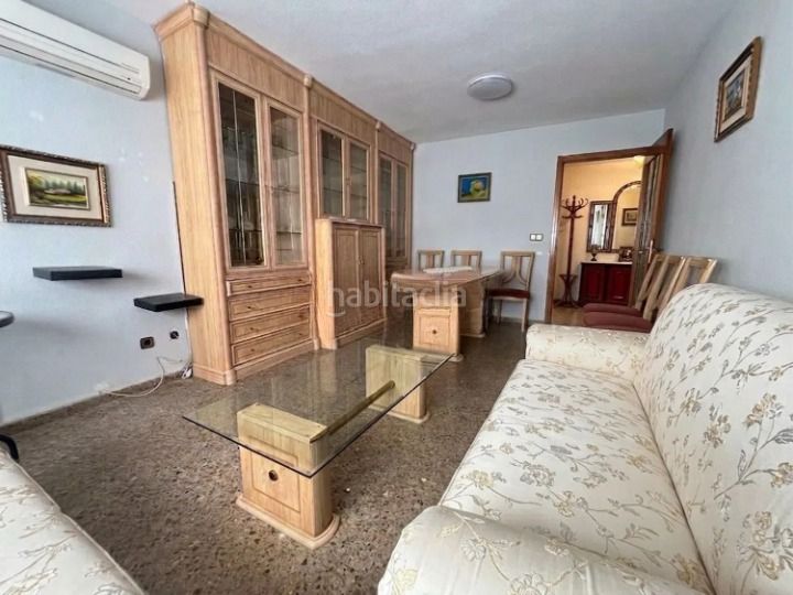 Foto 01f9c8a6-aed6-49de-a890-47345126dbe9. Pis amb aparcament a Nou Campanar Valencia