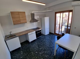 Lloguer Estudi a Zona la Ermita. Ofrezco en alquiler monoambiente en torrent