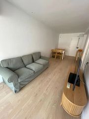 Miete Etagenwohnung in Carrer de xile 10. Ofrezco piso en alquiler en calle de xile, 10 mestalla