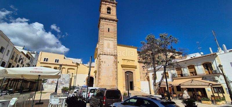Foto 056765d9-ae5e-4721-ba28-181a694ba7c0. Casa amb xemeneia a Oliva pueblo Oliva