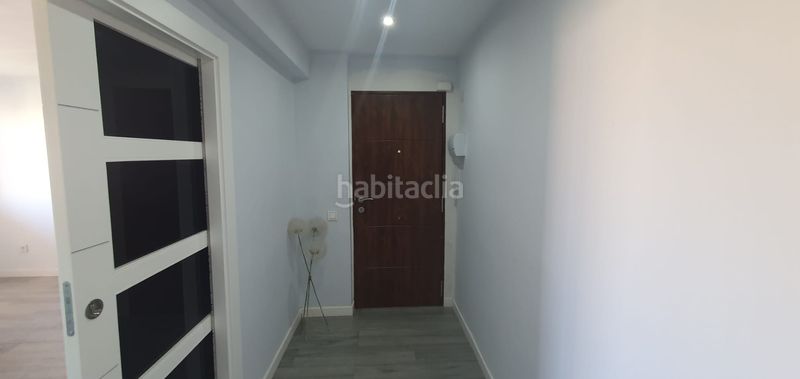 Foto 944ad46b-e3f2-4612-9c35-3be93db67f33. Pis a Corea Gandia