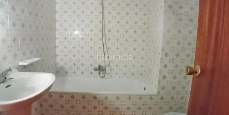 Foto be0a7e59-74fb-49eb-9f33-494ca41227ea. Pis a Simat de la Valldigna