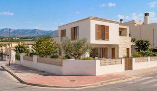 Residential Plot in Avinguda de la mar 13. Terreno urbano en miramar
