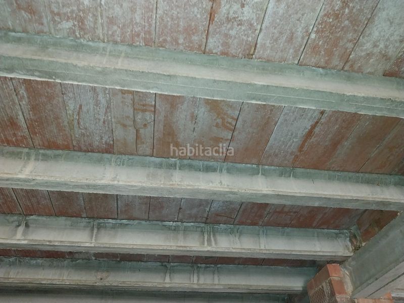 Foto ec827dad-143c-40b2-8ef1-0288092ef2d6. Masia a Barx