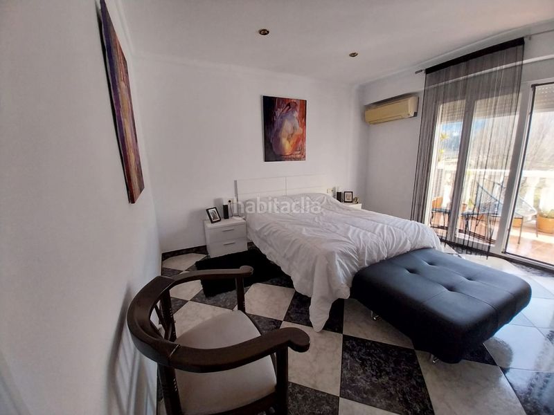 Foto e2935f80-fda3-4eab-8da9-9452b9875753. Casa adossada amb aparcament a Barx