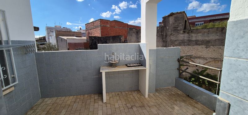 Foto 0b01ba01-6214-46cf-a6e8-f6364cf39a0f. Casa amb xemeneia calefacció aparcament a Bellreguard