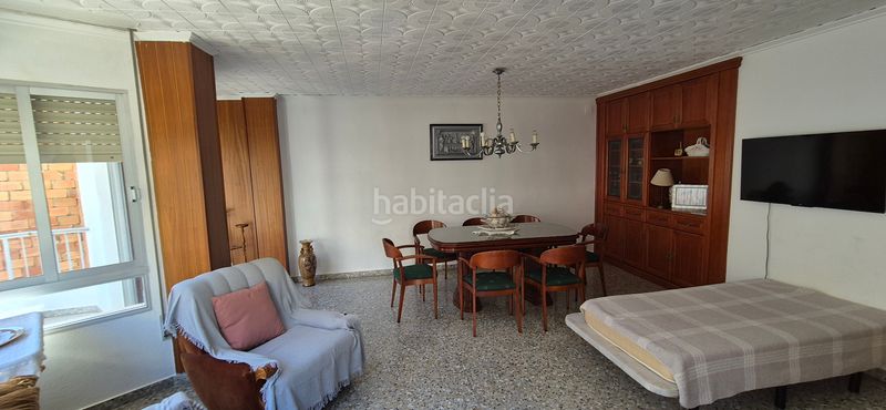 Foto 3c1b269e-94ae-42cd-8e19-445beffbedcc. Casa amb xemeneia calefacció aparcament a Bellreguard