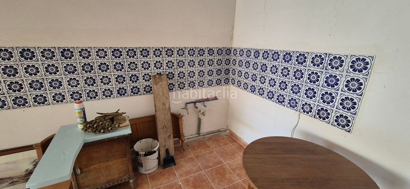 Foto 3f2abb05-9750-4167-a65a-6d003f99e21d. Casa amb xemeneia calefacció aparcament a Bellreguard