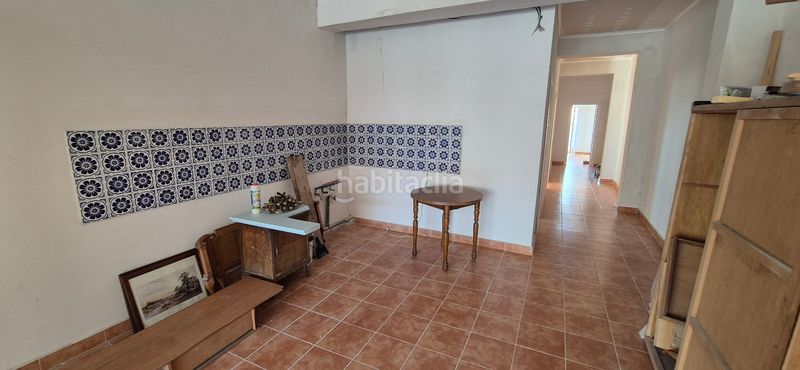Foto 7468d5fa-3c5f-43db-bcc7-c3f5f73d843b. Casa amb xemeneia calefacció aparcament a Bellreguard