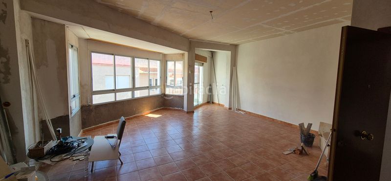 Foto c45d171f-b5ce-4a72-99dd-82e519202864. Casa amb xemeneia calefacció aparcament a Bellreguard