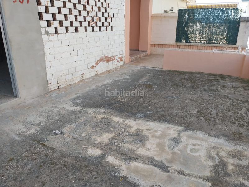 Foto a1058723-568d-4210-98d5-3ea62545af49. Local comercial a Piles