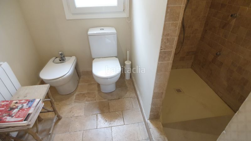 Foto bf3871ef-6509-4a8a-b949-946091691764. Xalet amb xemeneia calefacció aparcament piscina a Gandia