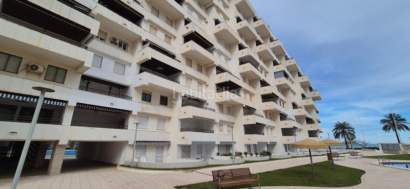 Foto 60c66542-d0ce-4cc9-b0c8-9b89a83e37f7. Dúplex amb aparcament piscina a Playa de Gandía Gandia
