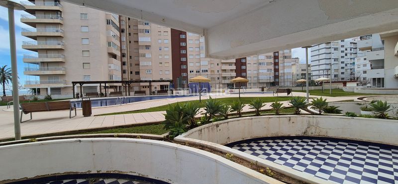 Foto 686a9285-66ad-4db8-a471-b64bba80c062. Dúplex amb aparcament piscina a Playa de Gandía Gandia