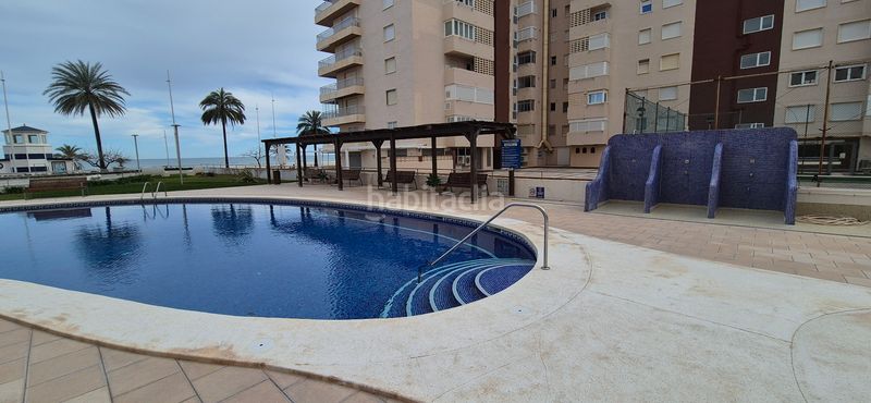 Foto 95004fd6-2f95-4289-b59d-eb497e6bfbe9. Dúplex amb aparcament piscina a Playa de Gandía Gandia