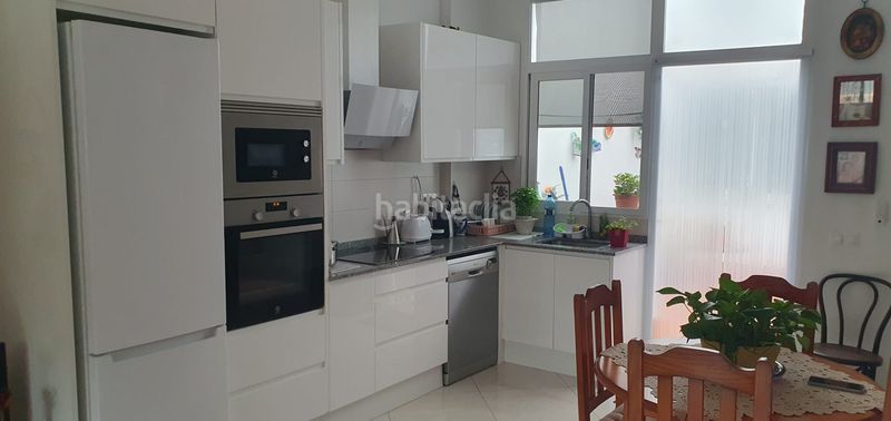 Foto c560dadc-c2ce-42a9-a3c3-e0a3e33996a6. Planta baixa a Barx