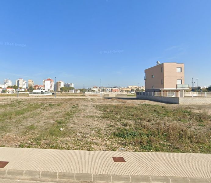 Foto 16c03ac2-911c-4fff-ac28-50c4616638f7. Terreny residencial a Miramar