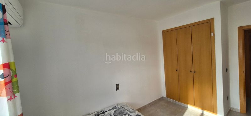 Foto 77536482-eeb1-410a-b868-2378311ac226. Casa adossada amb piscina a Almoines