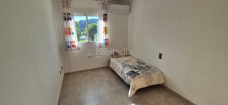 Foto ceee82fe-f976-4a70-a89a-1114e5d5ed04. Casa adossada amb piscina a Almoines