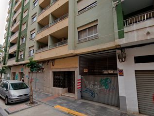 Aparcament cotxe  Carrer de calderón de la barca. Plaza de garaje en gandía