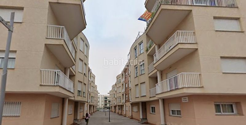 Foto c2e546b3-30bc-441f-8d94-01ca6e251331. Planta baixa amb calefacció aparcament a Piles