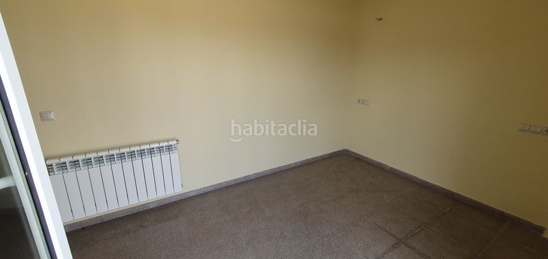 Foto 540202ea-13c1-4b3c-a744-997555282f7d. Casa adossada amb piscina a Castelló de Rugat