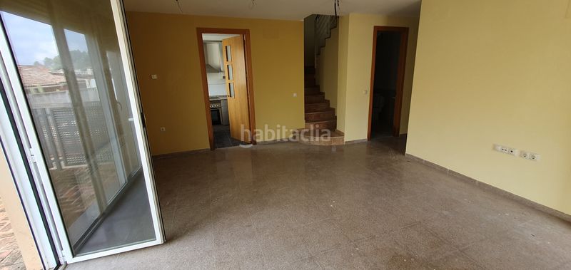 Foto 5bebecf8-b128-49cb-8fd2-6e2533d36a41. Casa adossada amb piscina a Castelló de Rugat