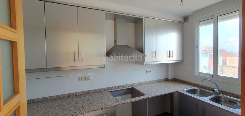 Foto a1160e4e-115d-4116-9fbe-5d1a2789f6b0. Semi detached house with heating parking pool in Castelló de Rugat