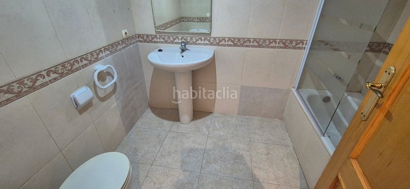 Foto 52a34613-b5dd-459e-b22e-25fbc032ef00. Pis a Oliva pueblo Oliva