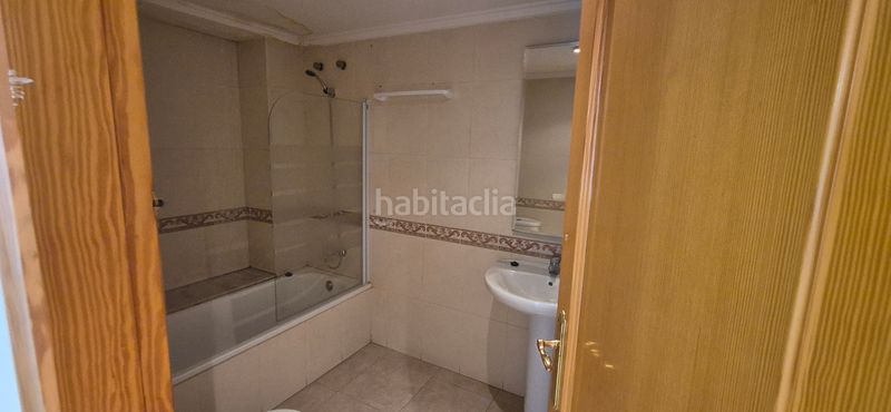 Foto 9fc51306-2971-49b7-8b53-4af708d46083. Pis a Oliva pueblo Oliva