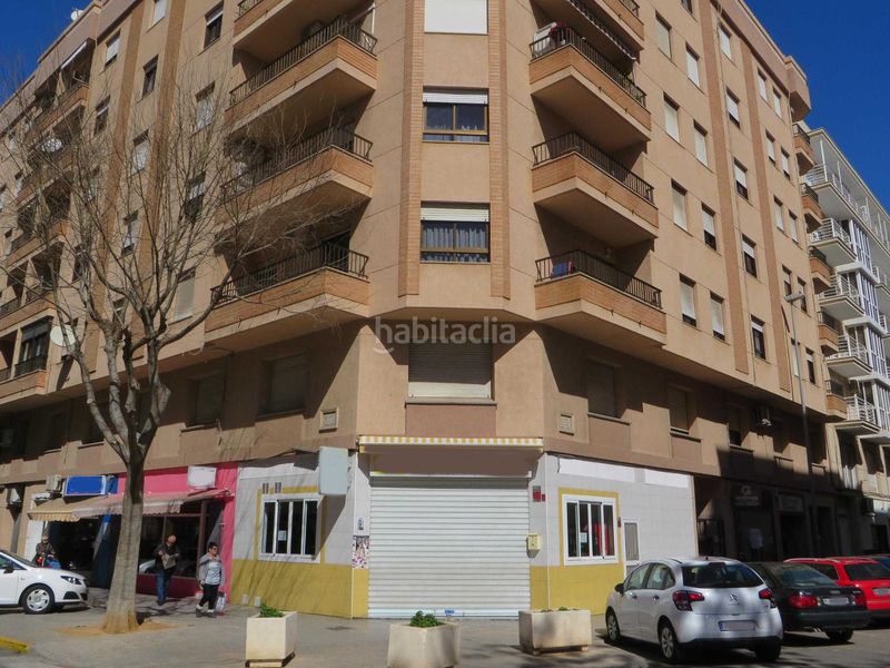 Foto a4fa2e70-a647-4b1d-a29b-fc0f125af9b2. Pis a Oliva pueblo Oliva