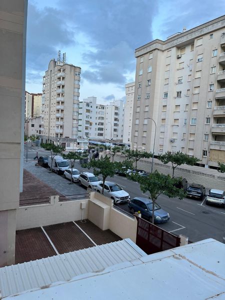 Foto 21bc4c30-e662-4c82-8c69-9765dbc8b25e. Apartament amb calefacció a Playa de Gandía Gandia