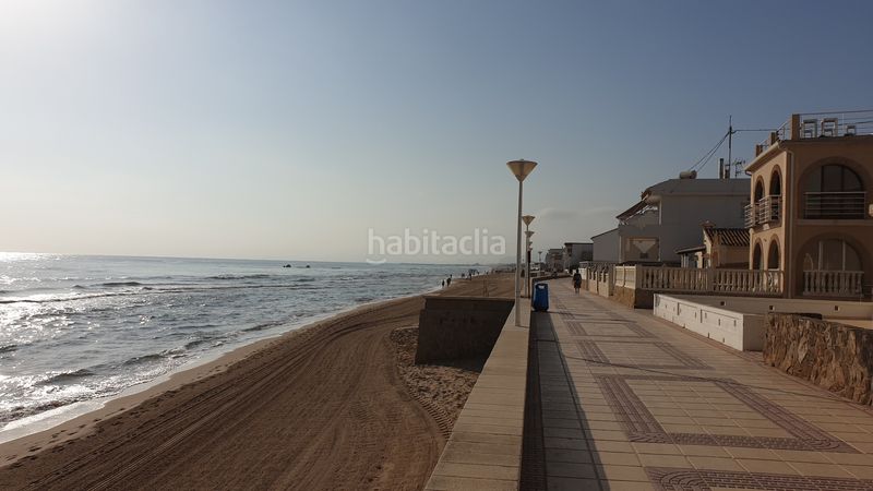 Foto 5694c732-ad95-4392-9efd-ce914e532dd1. Apartament a Piles