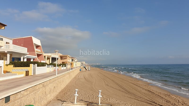 Foto b6c318b6-612b-4fb9-a228-11d00d96ed72. Apartament a Piles