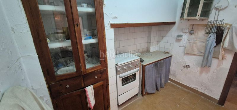 Foto 1fa7622c-2382-471e-b331-bfa2463af20e. Casa amb xemeneia a Miramar