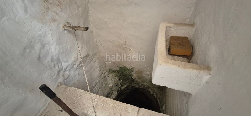 Foto bdd9eb1a-eca9-4787-a85e-bf8301a42308. Casa amb xemeneia a Miramar