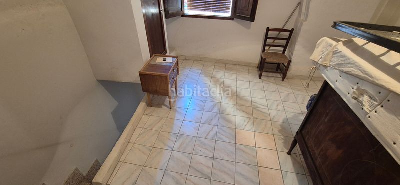 Foto fbfe41ca-901a-486f-b0c5-6bd96d006230. Casa amb xemeneia a Miramar