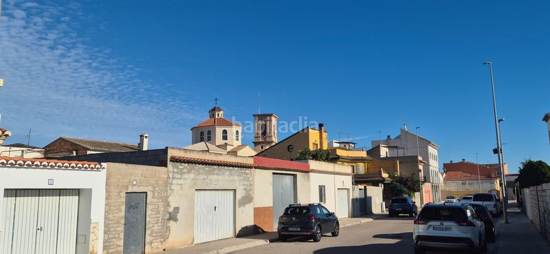 Foto 4906b8da-d872-4990-893c-87b24ba971fb. Casa amb xemeneia aparcament a Miramar