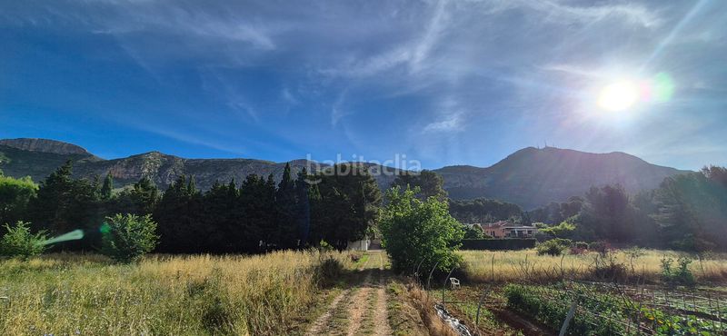 Foto a754378f-d950-46ef-afa6-4c5098a75b39. Xalet amb xemeneia calefacció aparcament a Barx